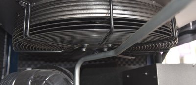 如何判断空压机的压力是否在正常范围内